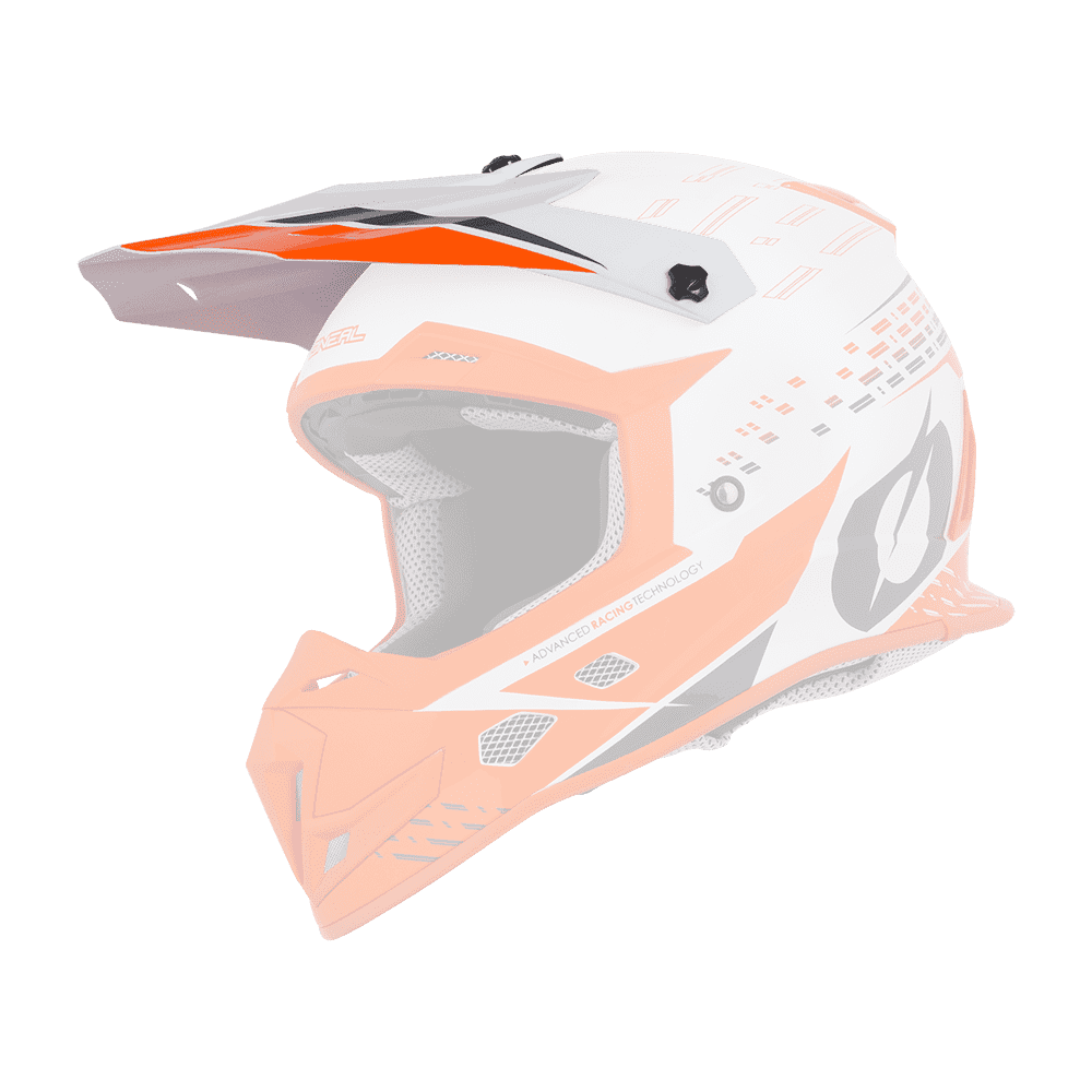 Il casco O'NEAL Visor 5SRS TRACE di O'NEAL presenta una combinazione di colori bianca e arancione con accenti neri, aperture di ventilazione, un'ampia visiera e una grafica laterale stilizzata su sfondo monocromatico.