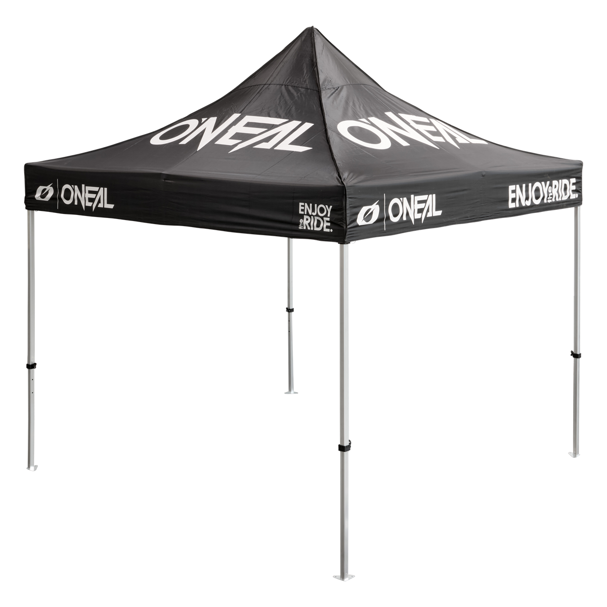 L'O'NEAL RACE TENT è una tenda pop-up nera con scritte bianche "O'NEAL" e "ENJOY THE RIDE" sul tetto e sulle balze, che poggia su quattro piedi di metallo.