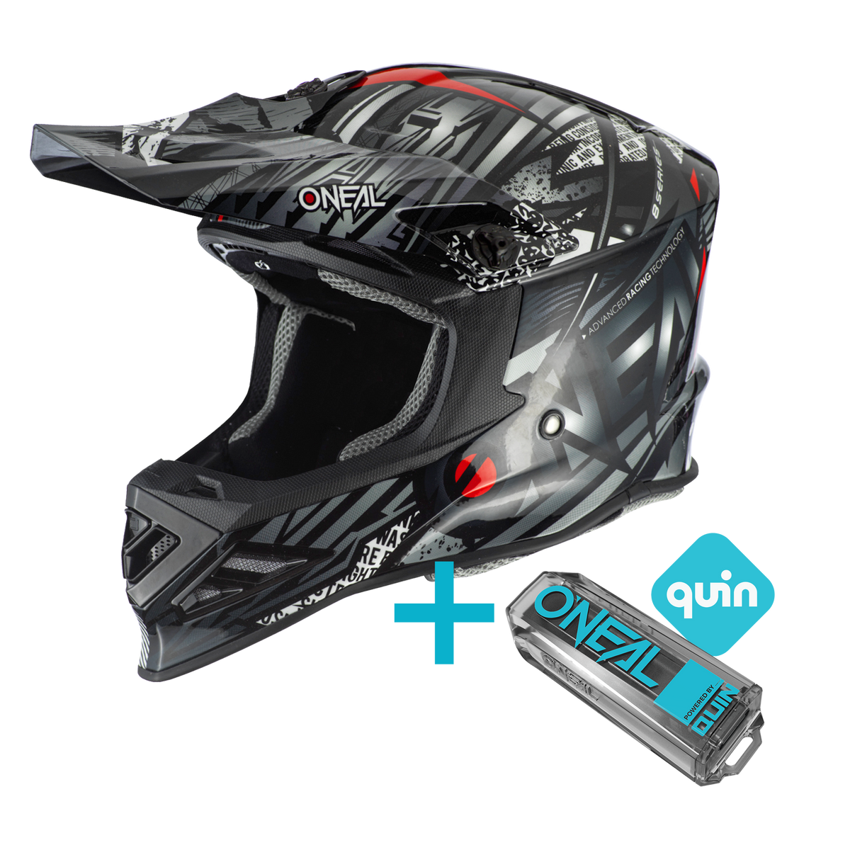 L'O'NEAL F-SRS Synthy Quin Bundle è composto da un casco da motocross nero e grigio con motivi geometrici, una protezione intelligente per la testa e la tecnologia Quin Pro Smart Sensor integrata.