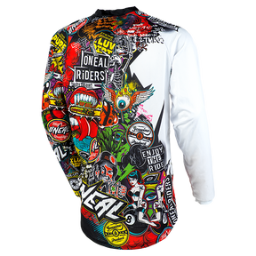 El Maillot O'NEAL Mayhem CRANK es un maillot de manga larga de alto rendimiento con la manga derecha blanca y coloridos parches gráficos. Ofrece un estilo llamativo y la máxima funcionalidad para los ciclistas que quieren destacar en cada salida.