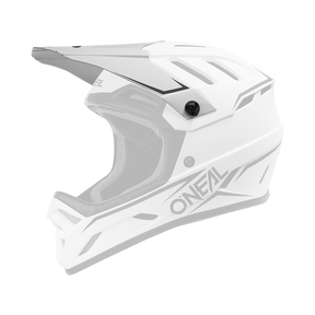 Casco de motocross integral O'NEAL Visor Backflip Solid blanco, mostrado con detalles negros en una vista lateral de tres cuartos sobre un fondo blanco liso.