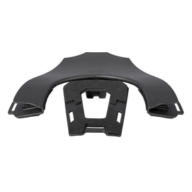Der O'NEAL Back Frame TRON Neckbrace ist ein schwarzes Bauteil mit Schlitzen und Aussparungen, das von vorne auf weißem Hintergrund dargestellt ist. Dieses Teil dient als Halterung oder Stütze in der O'NEAL-Nackenstützenbaugruppe.