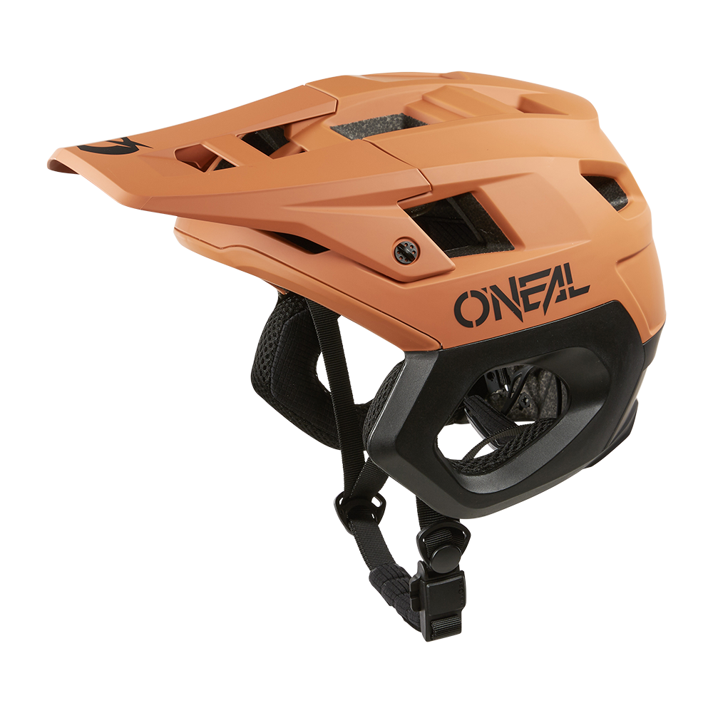 0538-02_3_4_front.png