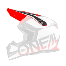 Der O'NEAL Visor 5SRS Helmet BLOCKER ist ein weiß-roter Motocross-Helm mit schwarzen Akzenten, "O'NEAL" in Fettschrift an der Seite und einem auffälligen roten Visier.