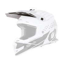 El casco O'NEAL Visor 5SRS TRACE de O'NEAL se caracteriza por un diseño ventilado en blanco y negro, un gráfico delgado y geométrico, una visera y un forro interior de malla sobre un fondo transparente.