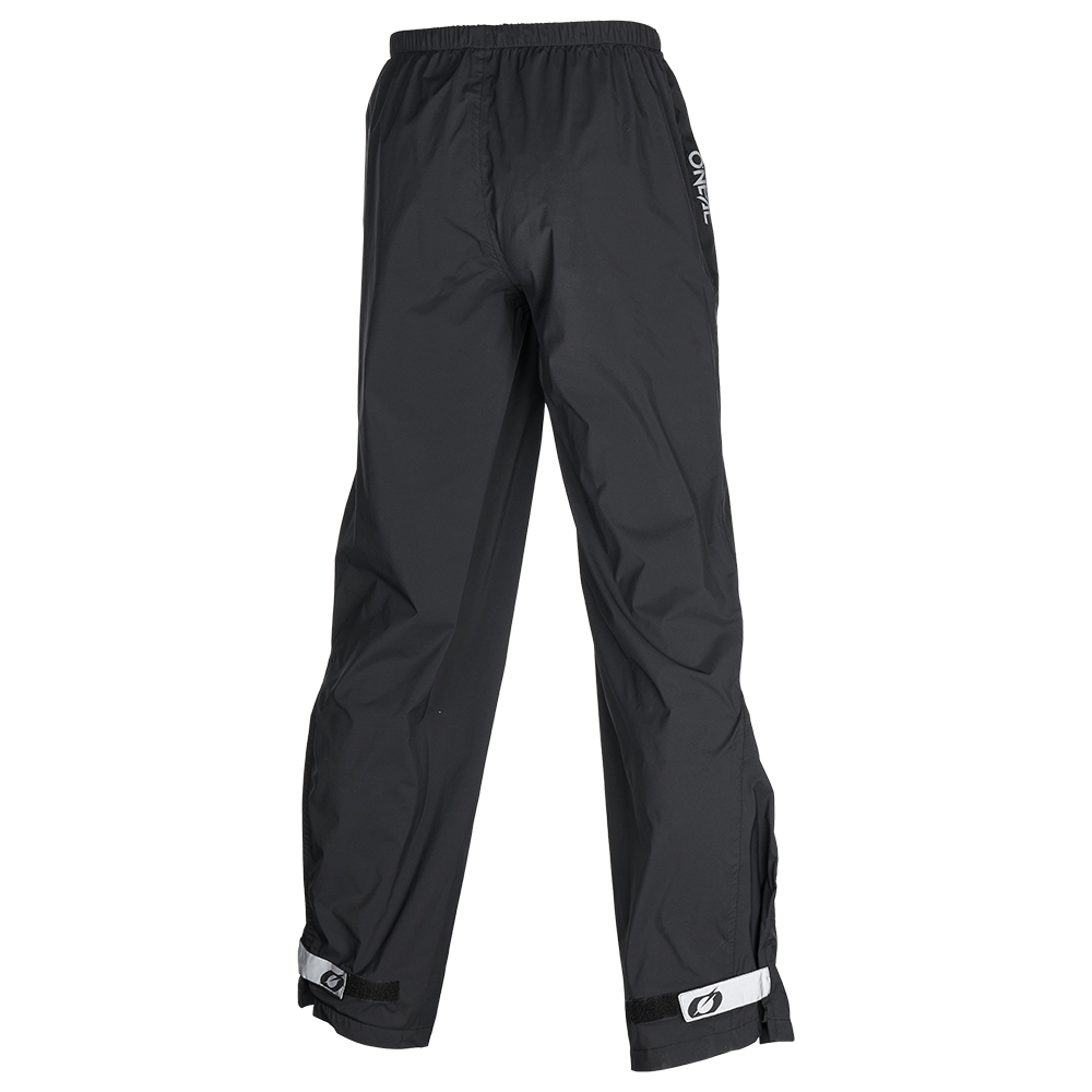 Die O'NEAL TORRENT Regenhose von O'NEAL ist eine schwarze wasserdichte und atmungsaktive Fahrradhose mit einem elastischen Bund, verstellbaren Knöchelriemen und einem kleinen Logo auf dem Oberschenkel, abgebildet auf einem schlichten weißen Hintergrund.
