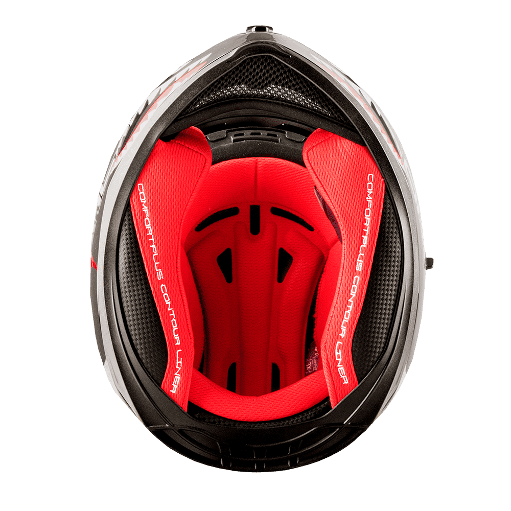 Eine Ansicht von oben zeigt die Innenseite eines O'NEAL CHALLENGER Helms mit leuchtend roter Polsterung und schwarzer Schale, auf der "COMFORT LUXE CONTROL LINER" auf die O'NEAL Liner & Cheek Pads gedruckt ist.