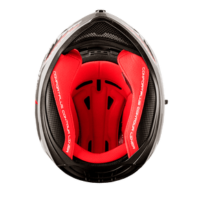Eine Ansicht von oben zeigt die Innenseite eines O'NEAL CHALLENGER Helms mit leuchtend roter Polsterung und schwarzer Schale, auf der "COMFORT LUXE CONTROL LINER" auf die O'NEAL Liner & Cheek Pads gedruckt ist.