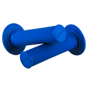 Ein Paar blaue O'NEAL MX Griffe DIAMOND Lenkergriffe mit ausgestellten Enden und "O'NEAL"-Prägung auf den Endkappen für sicheren Halt und verbessertes Fahrgefühl.