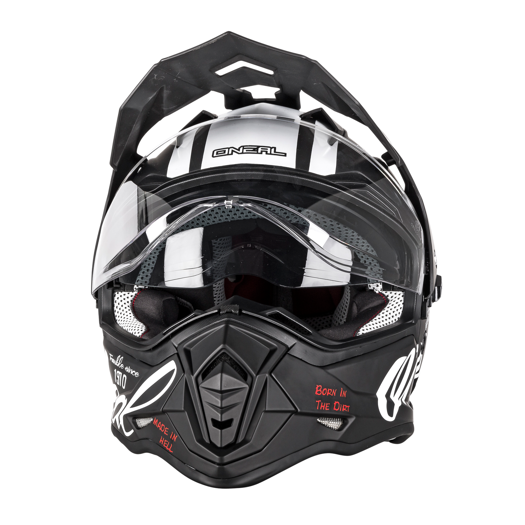 Der O'NEAL SIERRA Helm TORMENT von O'NEAL ist ein schwarz-weißer Helm mit klarem Visier, kantigem Design und rotem "Born in the Dirt"- und "Made in Hell"-Schriftzug auf der Front - perfekt für mutige Fahrer.