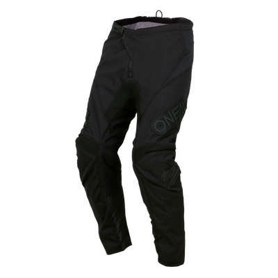 Progettati per gli sport motoristici, i pantaloni Element CLASSIC di O'NEAL presentano ginocchia rinforzate per una maggiore protezione, un marchio discreto sulla coscia e sul ginocchio e una cerniera in vita, su sfondo bianco.