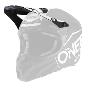 Der O'NEAL Visor 5SRS Helmet HEXX ist ein schwarz-weißer Motocross-Helm mit Visier, Netzbelüftung und auffälligem O'NEAL-Logo an der Seite, der für das Fahren im Gelände konzipiert wurde.