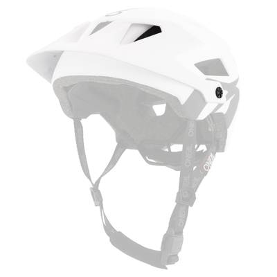 Il casco O'NEAL Visor Defender Solid è un casco da bici bianco con fori di ventilazione, cinghie nere regolabili, visiera, imbottitura interna e una fibbia sicura per il mento. Il casco del marchio O'NEAL è raffigurato isolato su uno sfondo bianco.