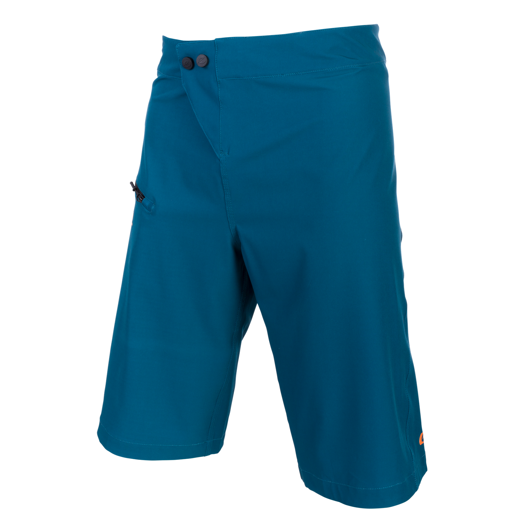 O'NEAL MATRIX Shorts von O'NEAL, blaugrün, knielang, mit einer Seitentasche, zwei Knöpfen vorne und einem orangefarbenen Logo am Saum. Entspannt geschnittene MTB-Shorts auf weißem Hintergrund.