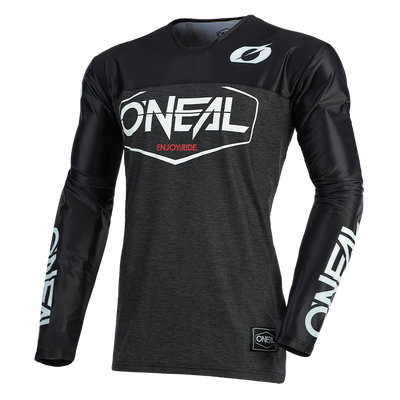 Das O'NEAL MAYHEM Jersey HEXX ist ein schwarz-dunkelgraues Hochleistungstrikot mit weißen O'NEAL-Logos auf der Brust, den Ärmeln und dem Kragen sowie einem roten "ENJOY RIDE"-Schriftzug unter dem Hauptlogo - entworfen für maximale Funktionalität.