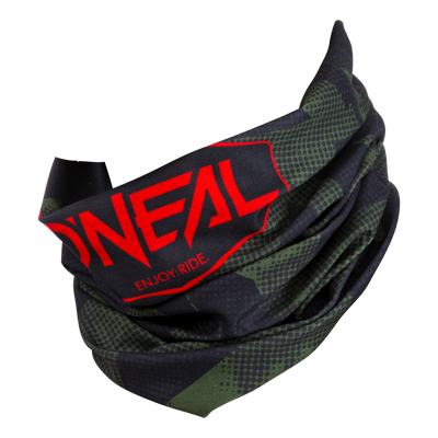Lo scaldacollo O'NEAL COVERT è uno scaldacollo mimetico verde e nero con scritte rosse "O'NEAL" e "ENJOY RIDE", ideale per le avventure in motocross o mountain bike.