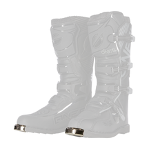 Ein Paar O'NEAL TRIBUTE Stiefel in Schwarz, mit Metallkappe, mehrfach verstellbaren Schnallen, verstärkten Schienbeinplatten und strukturierten Einsätzen für zusätzlichen Schutz und Halt.
