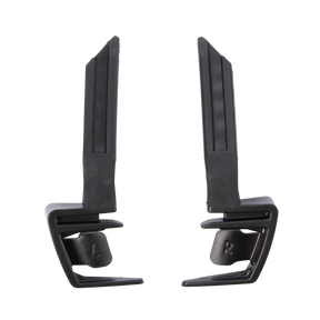 Se muestran dos piezas de plástico negro del O'NEAL Flexible Hinges TRON Neckbrace una al lado de la otra, cada una con largos brazos verticales y bases en ángulo grabadas con una "L" (izquierda) y una "R" (derecha) para identificar sus lados.