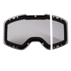 Die O'NEAL B-30 ROLL OFF SPARE LENS ist eine klare, grau getönte Goggle-Scheibe von O'NEAL mit einem einzelnen weißen vertikalen Streifen auf der rechten Seite und einer schwarzen Umrandung.