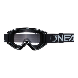 Gafas O'NEAL B-Zero con lente transparente, correa ajustable con el nombre de la marca "O'NEAL" impreso en blanco y detalles a rayas blancas sobre fondo negro. El diseño delgado y anguloso de la montura completa las gafas de motocross.