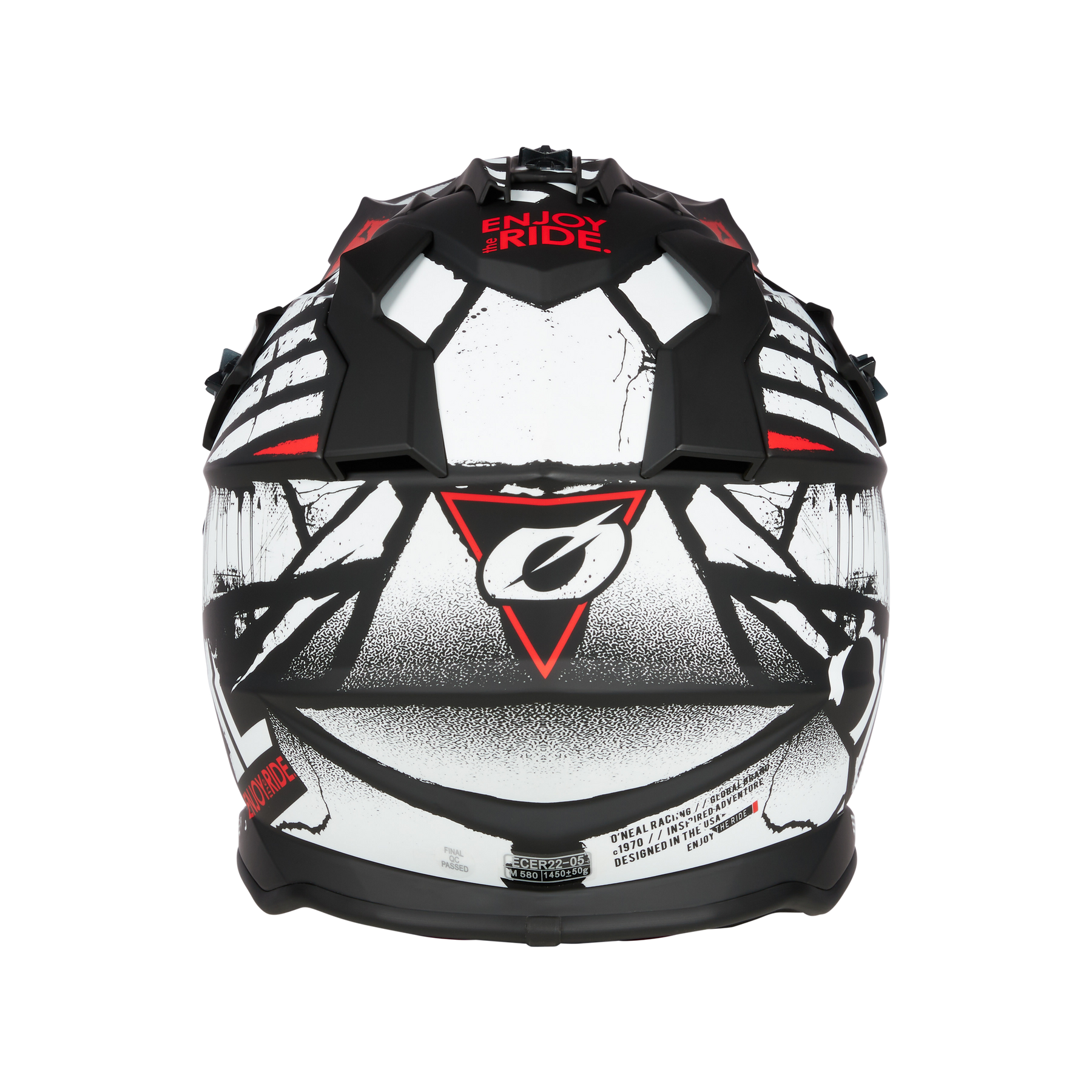 Der O'NEAL 2SRS Helm GLITCH von O'NEAL zeichnet sich durch ein auffälliges geometrisches Design in Schwarz, Weiß und Rot mit einem stilisierten Auge und dem Text "ENJOY THE RIDE" im oberen Bereich aus - perfekt für Motocross-Fans.