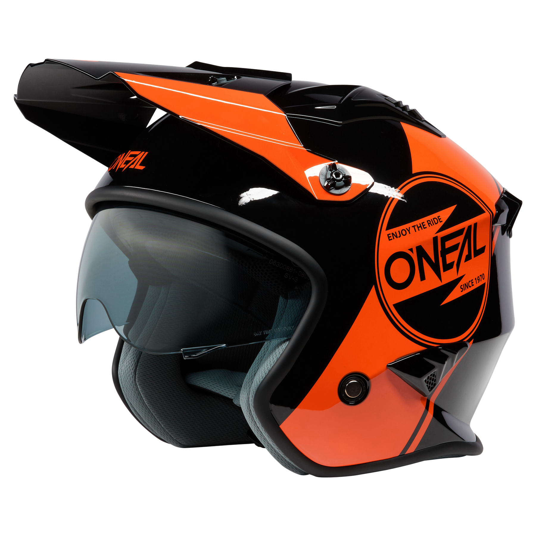 Der O'NEAL VOLT Helm CORP von O'NEAL ist ein schwarz-oranger Motorradhelm mit klarem Visier, aerodynamischer Form, Innenpolsterung, auffälliger Grafik und dem "Enjoy the ride"-Slogan neben dem O'NEAL-Logo.