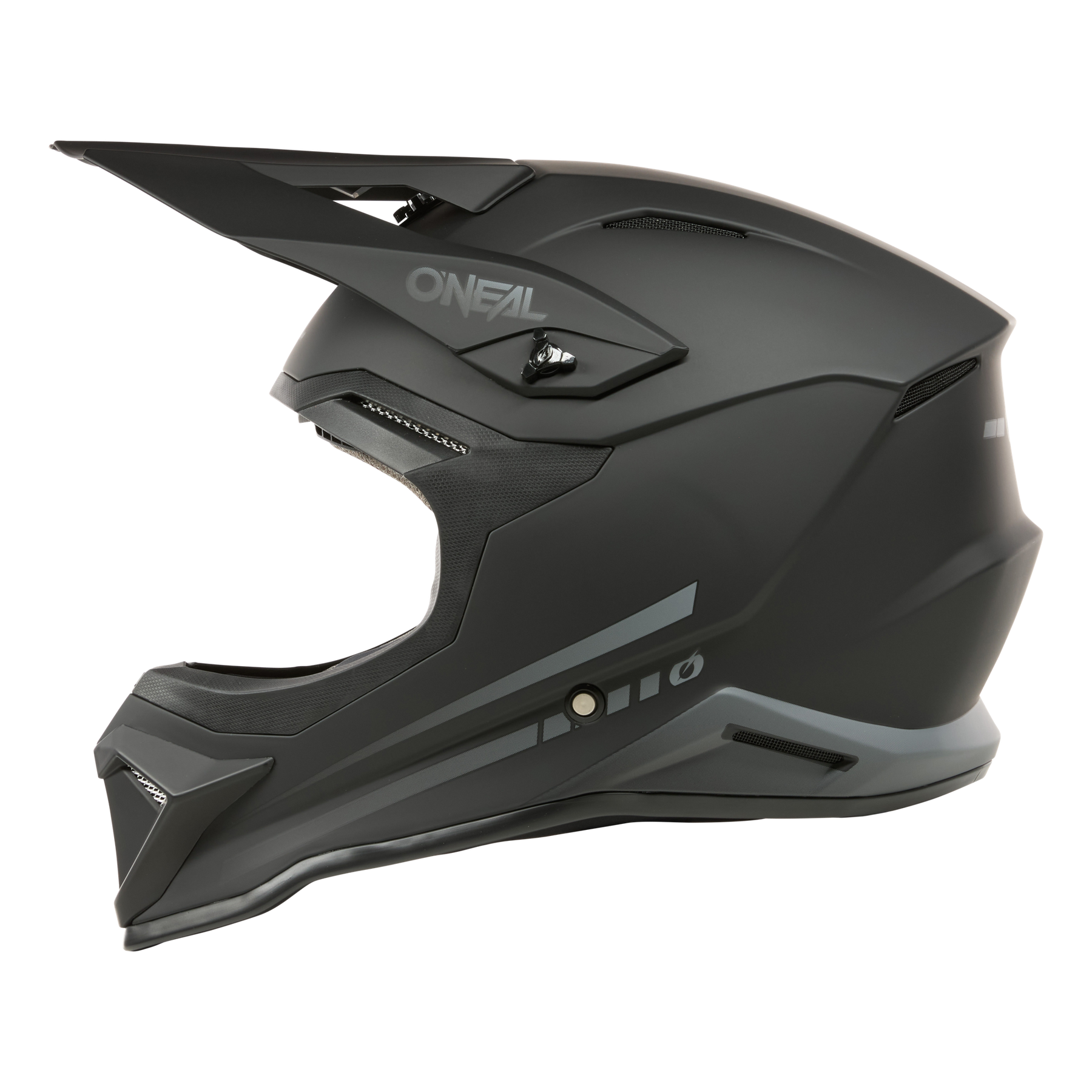 Der O'NEAL 1SRS Helm SOLID ist ein mattschwarzer Fullface-Motocross-Helm mit großem Visier, kantigem Design, "O'NEAL"-Logo, robuster ABS-Schale, Belüftungsöffnungen und Kinnschutz für zusätzlichen Schutz.