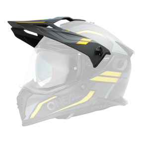 El Casco O'NEAL Visor A-SRS SPIKE es un casco de moto negro mate y gris con detalles amarillos, visera transparente, diseño aerodinámico, visor solar y el logotipo O'NEAL en el lateral.