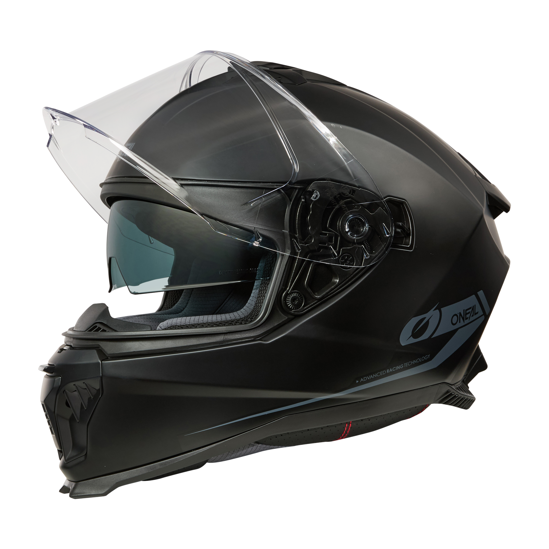 Der O'NEAL CHALLENGER Helm SOLID ist ein mattschwarzer ABS-Helm mit klarem, hochklappbarem Visier, getönter innerer Sonnenblende, aerodynamischem Design, seitlicher Belüftung für mehr Komfort und dem O'NEAL-Logo.