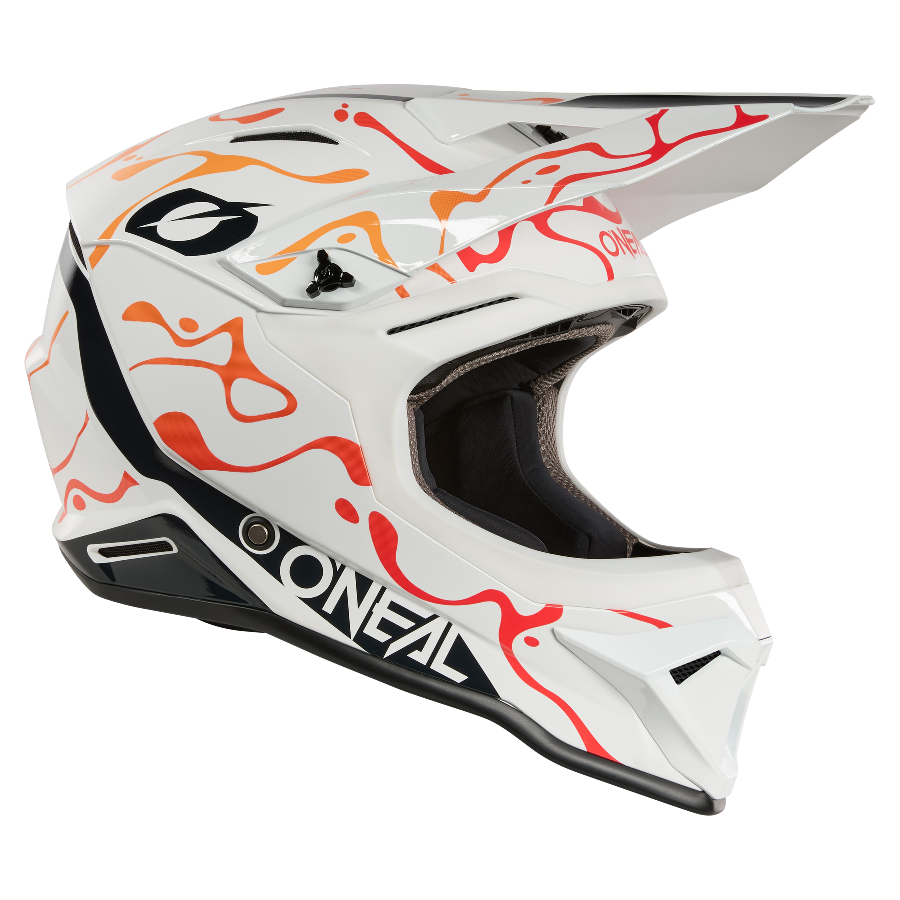 Der O'NEAL 1SRS Helm SPLASH hat eine weiße Schale mit roten und orangefarbenen abstrakten Mustern, ein schwarzes O'NEAL-Logo an der Seite und ein schwarzes Innenfutter, das im Seitenprofil vor einem unifarbenen Hintergrund dargestellt ist.