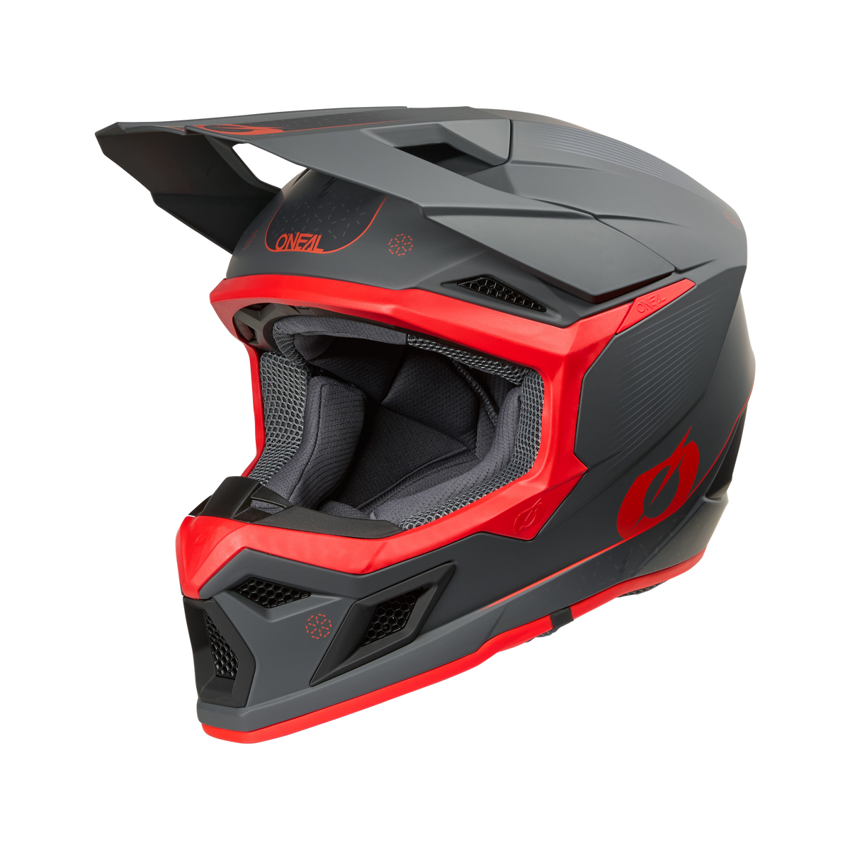 The O'NEAL 3SRS helmet E-STROKE by O'NEAL in gray/red is a full-face motocross helmet with visor, ventilation openings and padded inner lining for comfort and protection.