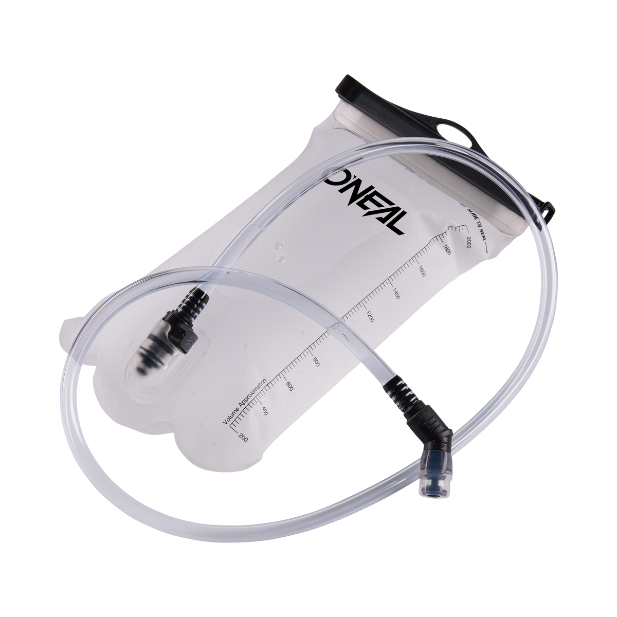 La poche d'hydratation O'NEAL 2L est une poche d'hydratation transparente, sans BPA, avec un couvercle noir et un long tuyau, idéale pour ton sac à dos VTT lors d'activités en plein air.