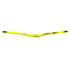 Le guidon AZONIC AGILE 780mm a un guidon jaune sur un fond noir.