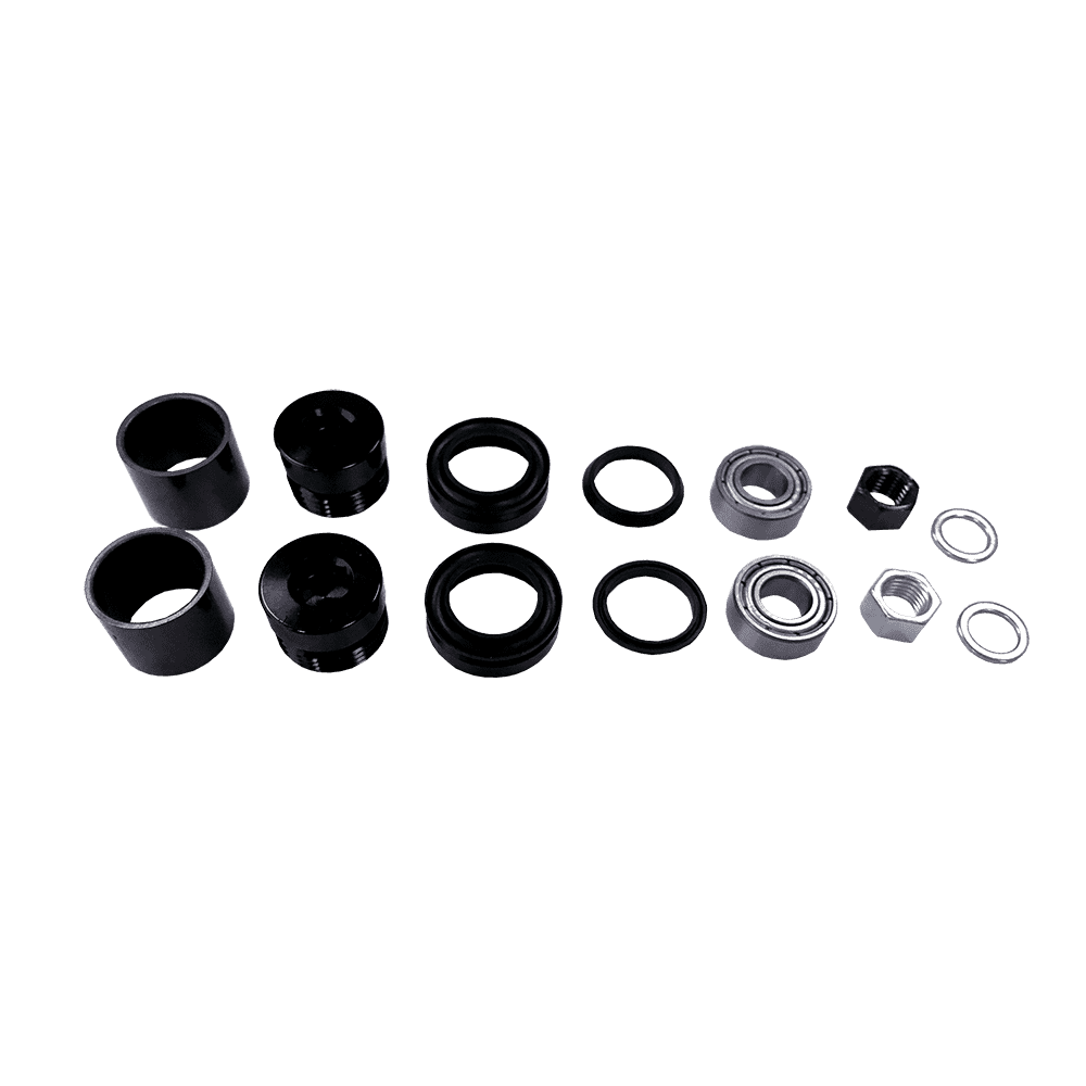 Das AZONIC Central Axle Instruction Combo Set Pucker Up Pedal besteht aus schwarzen zylindrischen Distanzstücken, Lagern, Unterlegscheiben, Gummidichtungen und Metallmuttern von AZONIC, die in einer Reihe auf einem transparenten Hintergrund angeordnet sind.