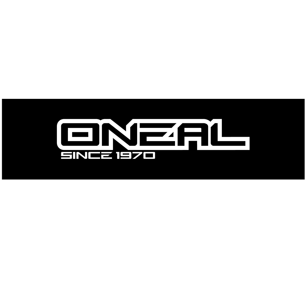 Il banner O'NEAL ha uno sfondo nero con la scritta "#ONEAL" in grassetto bianco sopra il testo bianco più piccolo "SINCE 1970".
