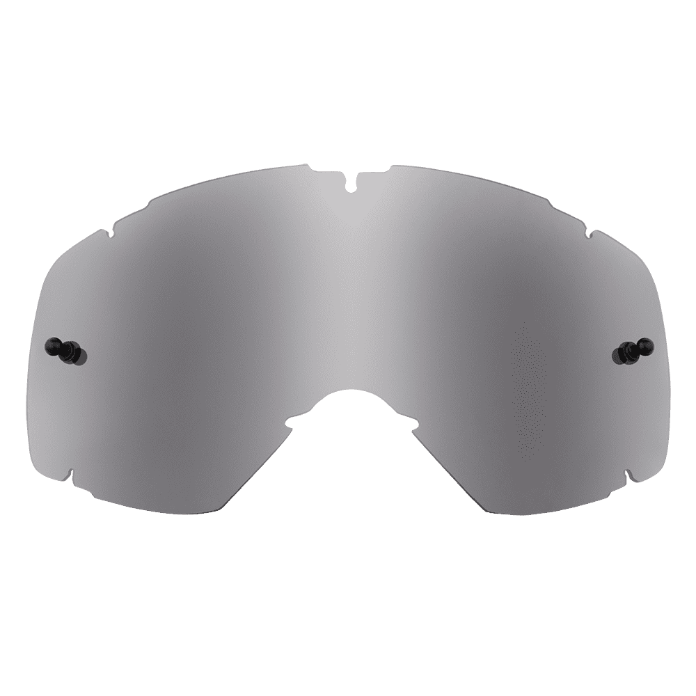 Die O'NEAL B-30 Youth Goggle Spare Lens ist eine einzelne, silbern getönte Ersatzscheibe von O'NEAL mit einem gebogenen Design und schwarzen Befestigungspunkten für Sport- oder Schutzbrillen.