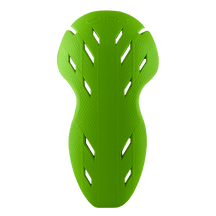 La O'NEAL IPX-HP de O'NEAL es una almohadilla protectora texturizada de color verde brillante con múltiples ranuras de ventilación y una forma ergonómica y contorneada que se muestra sobre un fondo transparente.