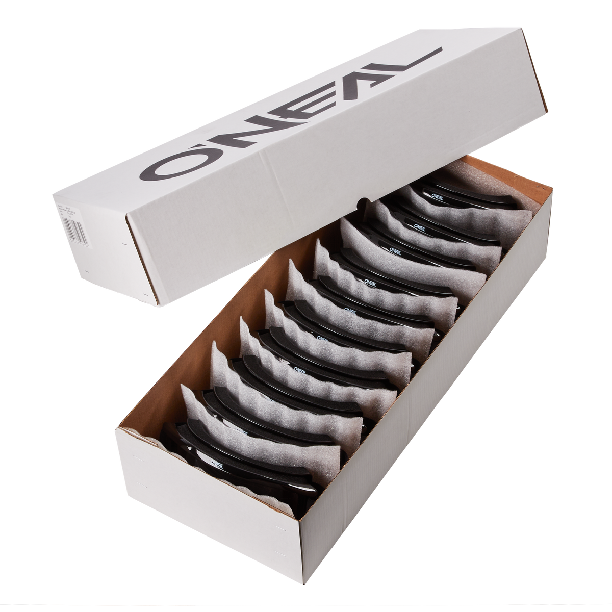 Eine weiße rechteckige Schachtel mit der Aufschrift "O'NEAL" enthält 10 einzeln verpackte schwarze O'NEAL B-ZERO Goggles, die ordentlich in separaten Fächern angeordnet sind, wobei der Deckel teilweise geöffnet ist.