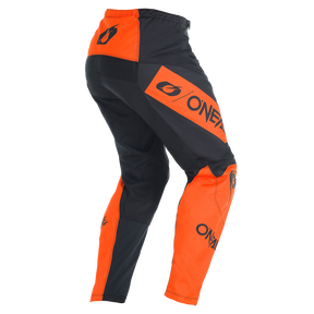 E028-02_back
