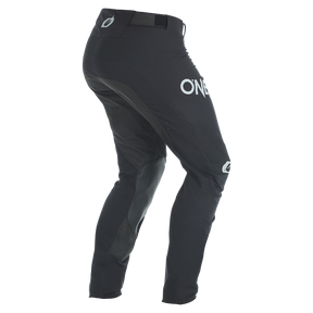 M028-10_back